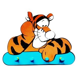 NIB *Disney "TIGGER" Fun Foam Wall 4-Hook Hanger Press Prints #46111